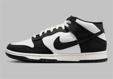 nike dunks mid tops